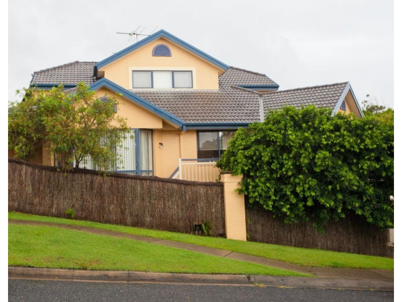 1/12 Eighteenth Avenue, Sawtell NSW 2452