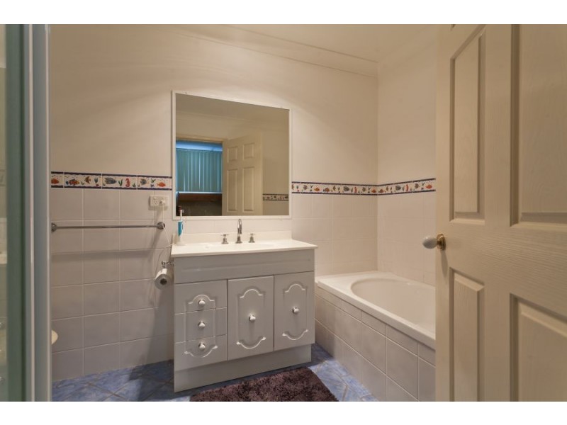 1/12 Eighteenth Avenue, Sawtell NSW 2452