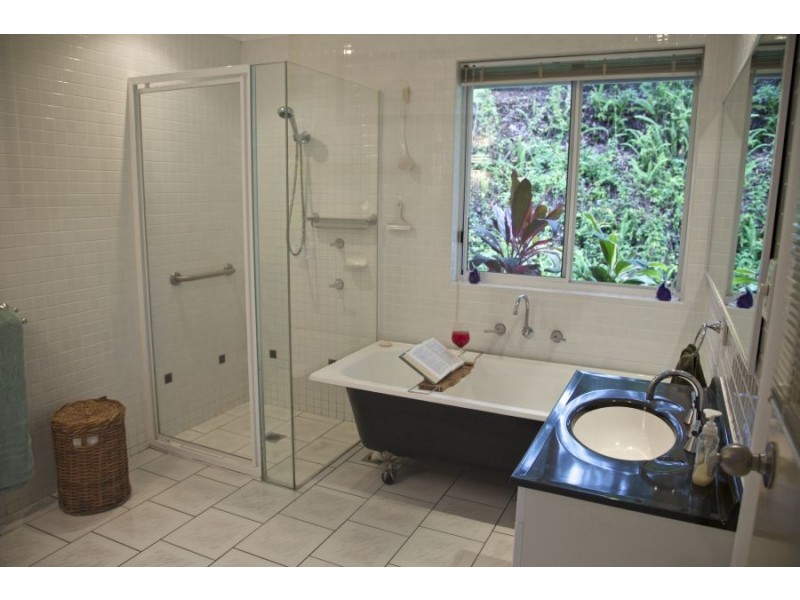 8 Skye Close, Boambee NSW 2450