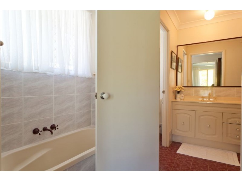 33 Sandpiper Crescent, Boambee East NSW 2452