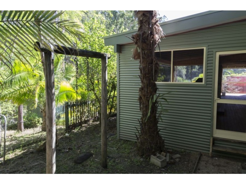 6 Tall Gums Drive, Raleigh NSW 2454
