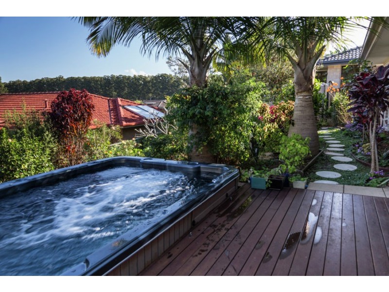 15 Celeste Place, Bonville NSW 2441