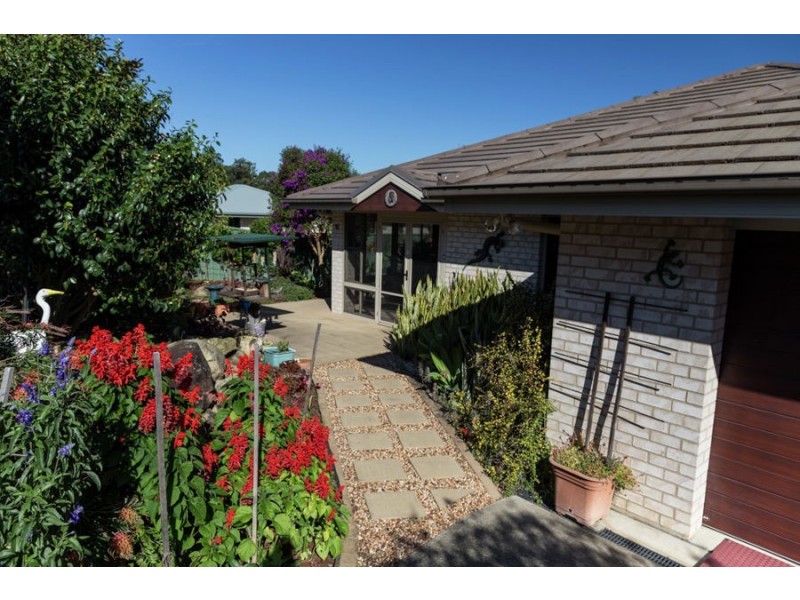 15 Celeste Place, Bonville NSW 2441