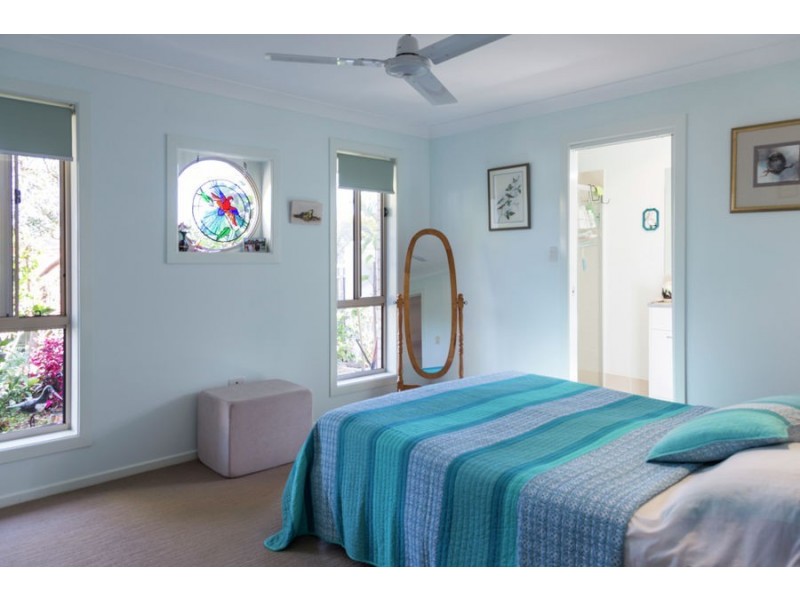 15 Celeste Place, Bonville NSW 2441