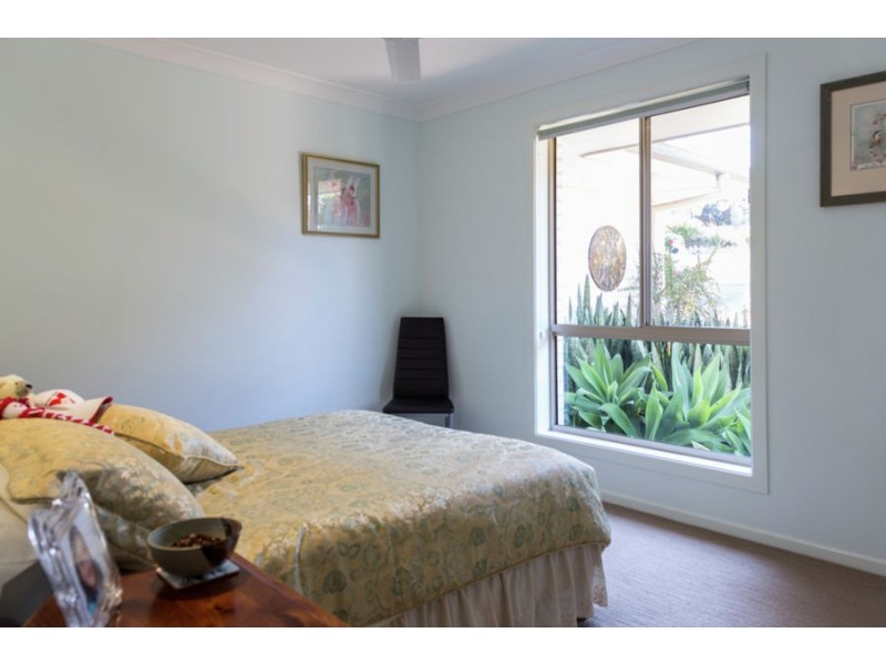 15 Celeste Place, Bonville NSW 2441