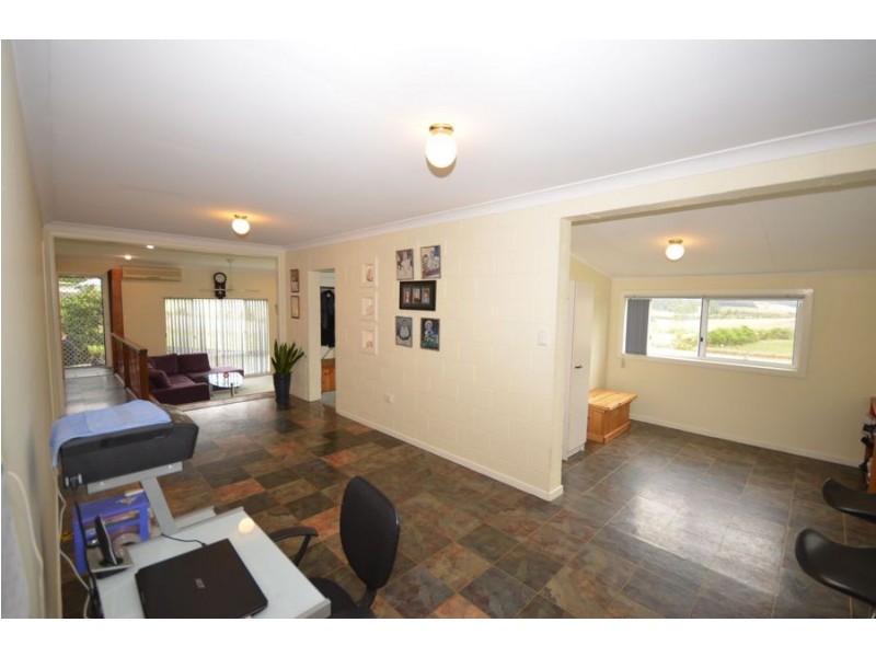1 Lorne Street, Lowanna NSW 2450