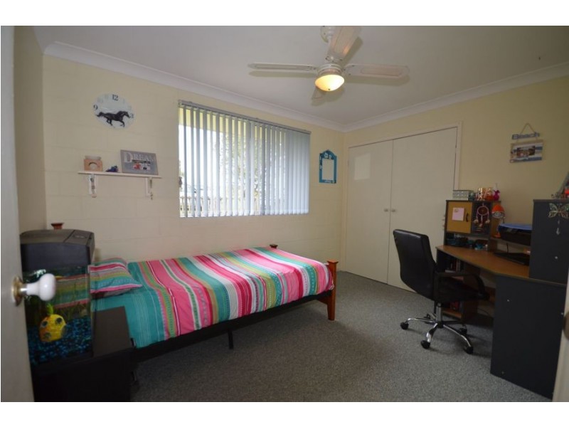 1 Lorne Street, Lowanna NSW 2450