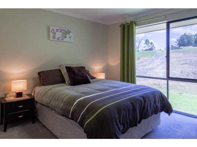 108 Thoroughbred Close, Nana Glen NSW 2450