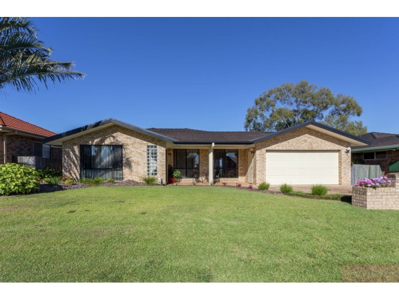 34 Wedgetail Crescent, Boambee East NSW 2452