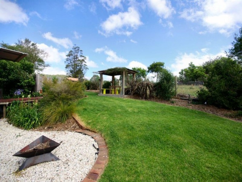 1 Timms Avenue, Ulong NSW 2450