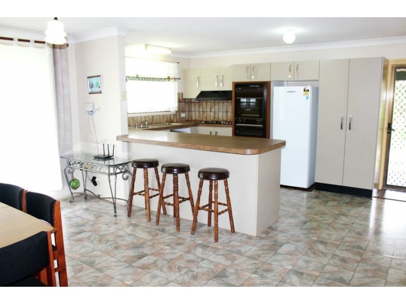 8 Weir Street, Nana Glen NSW 2450