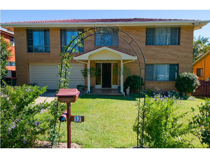 17  Jemalong Crescent, Toormina NSW 2452