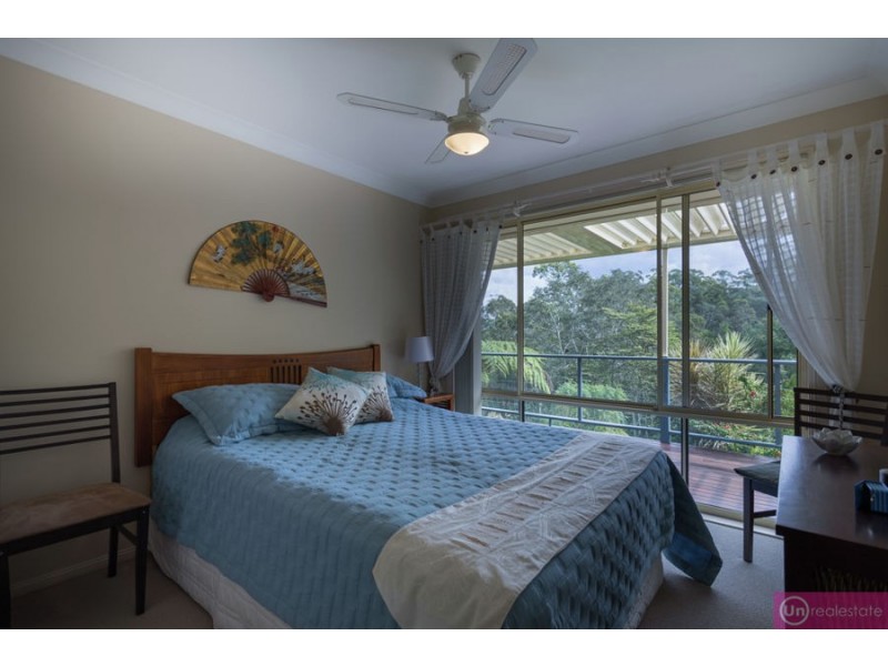 8 Tuckers Rock Road, Repton NSW 2454