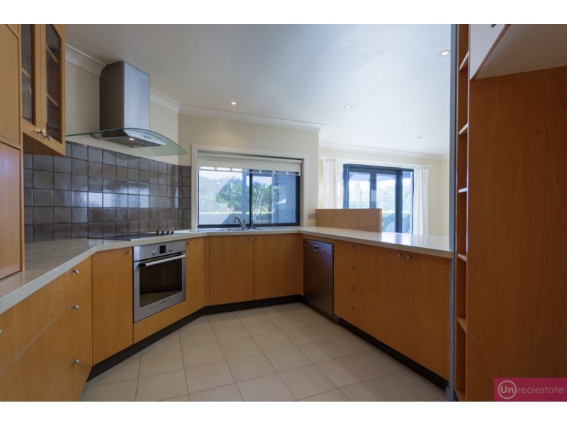 26 Crystal Drive, Sapphire Beach NSW 2450