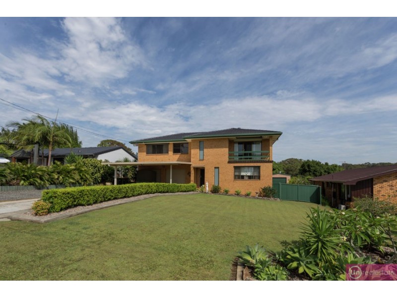 27 Jemalong Crescent, Toormina NSW 2452