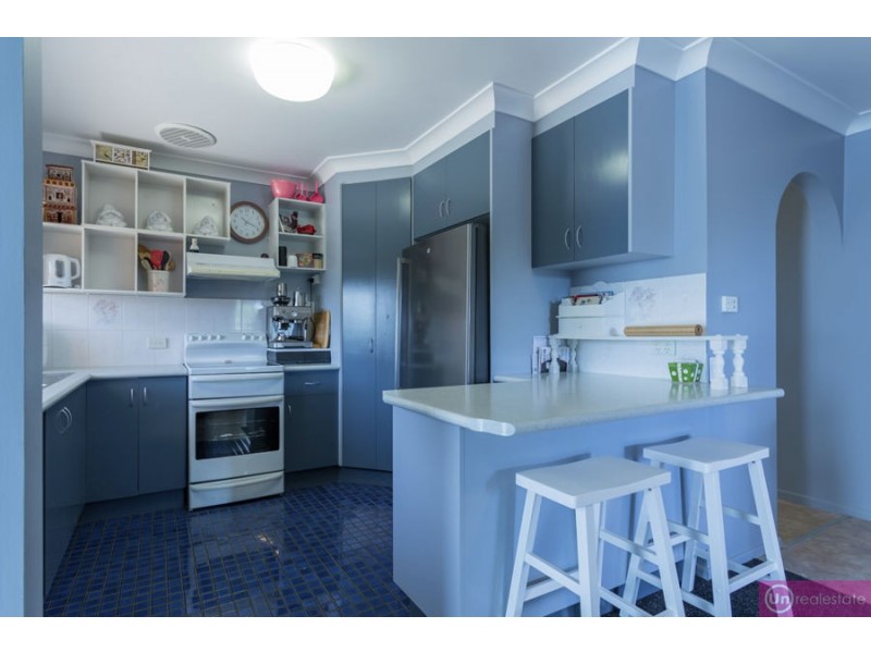 27 Jemalong Crescent, Toormina NSW 2452