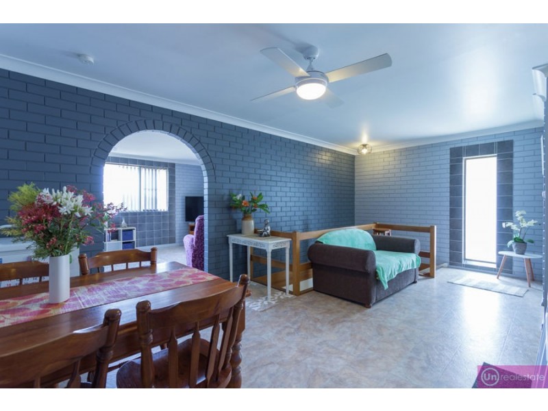 27 Jemalong Crescent, Toormina NSW 2452