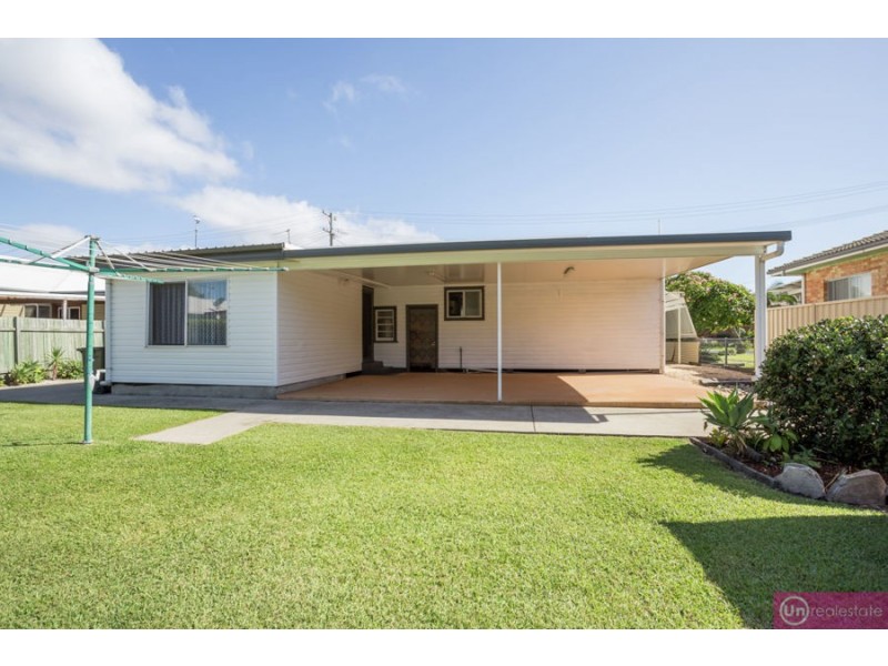 7 Seventh Avenue, Sawtell NSW 2452
