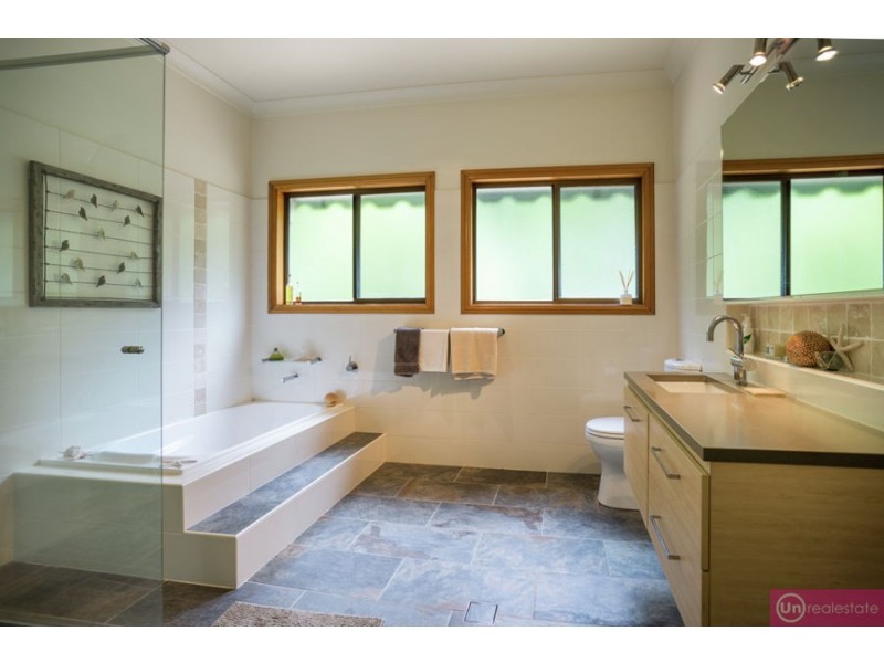 12 Pine Creek Close, Repton NSW 2454