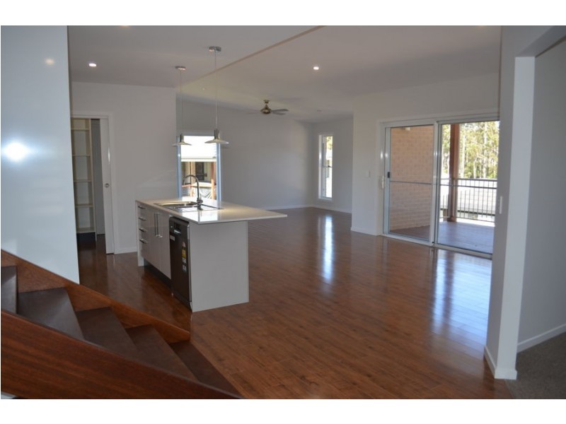 44 Mimiwali Drive, Bonville NSW 2441