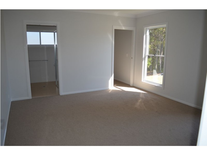 44 Mimiwali Drive, Bonville NSW 2441