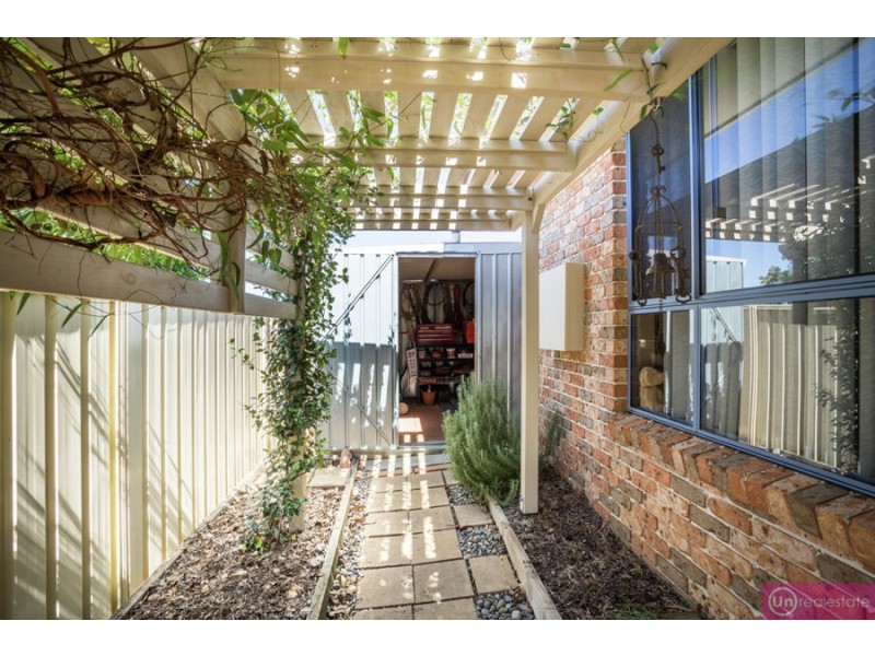 8 Aquamarine Drive, Toormina NSW 2452