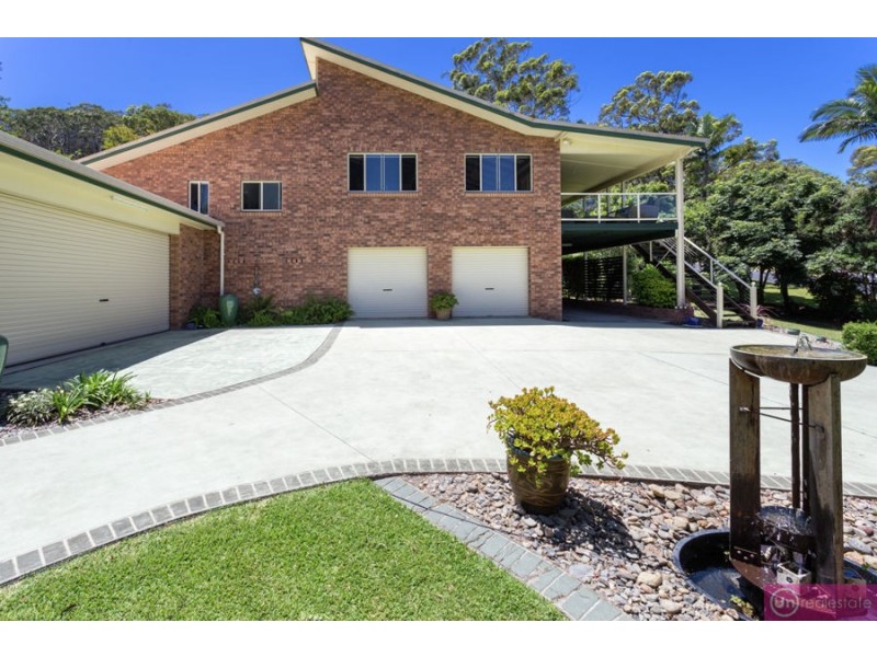 1 Jade Close, Emerald Beach NSW 2456