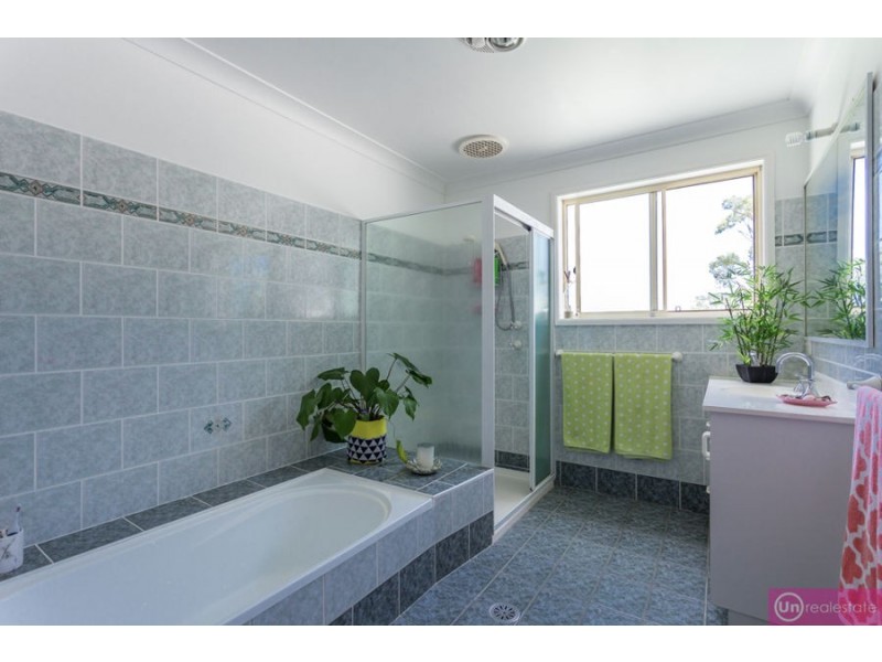 1 Jade Close, Emerald Beach NSW 2456