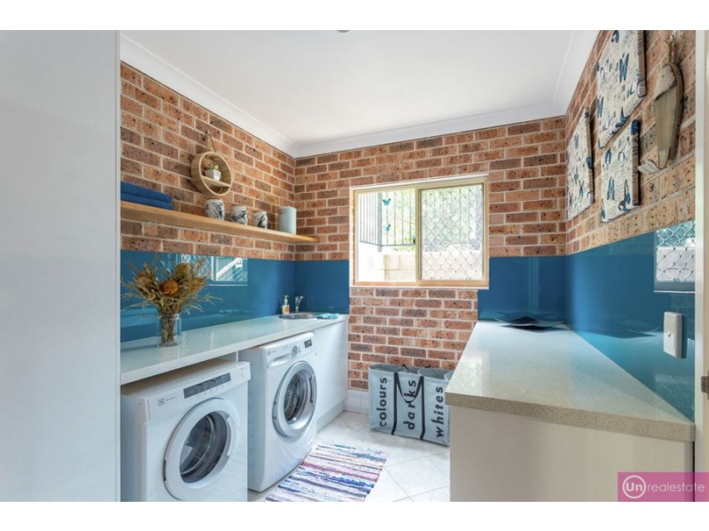 1 Jade Close, Emerald Beach NSW 2456