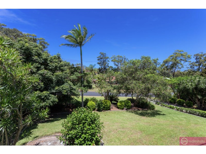 1 Jade Close, Emerald Beach NSW 2456