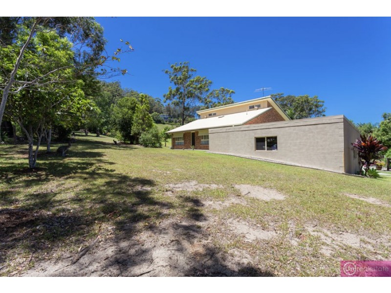 1 Jade Close, Emerald Beach NSW 2456