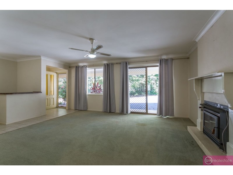 206 Braford Drive, Bonville NSW 2441