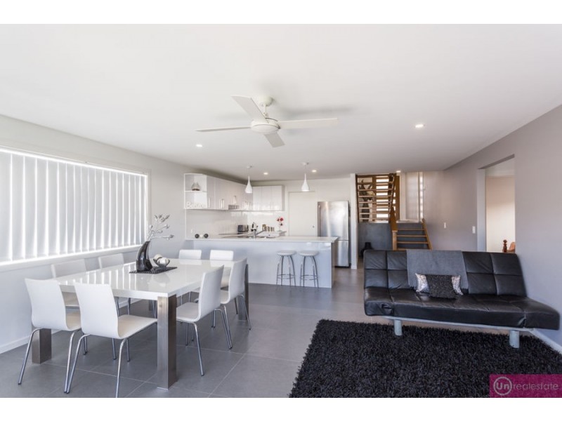 7 Moonee Creek Drive, Moonee Beach NSW 2450