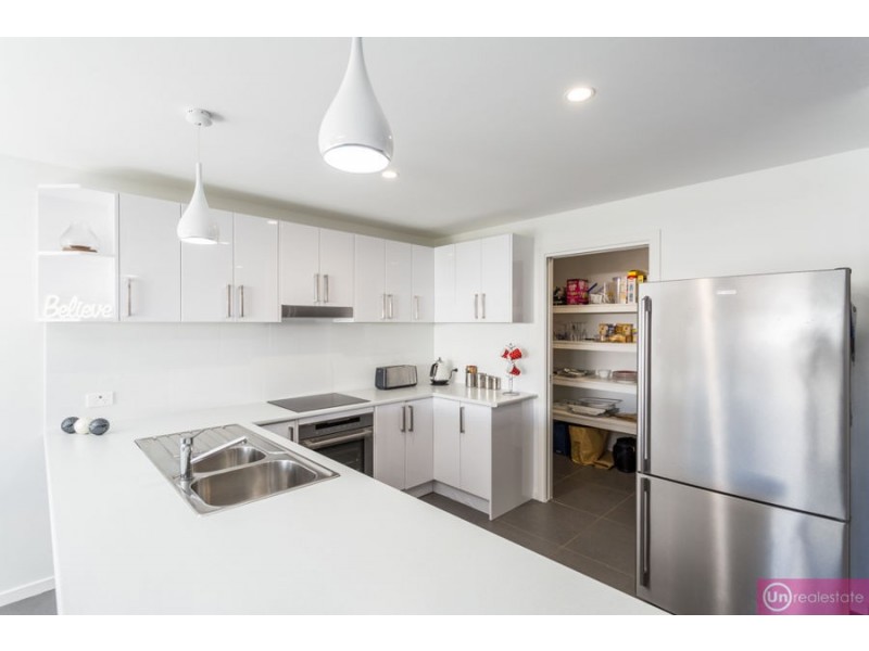 7 Moonee Creek Drive, Moonee Beach NSW 2450