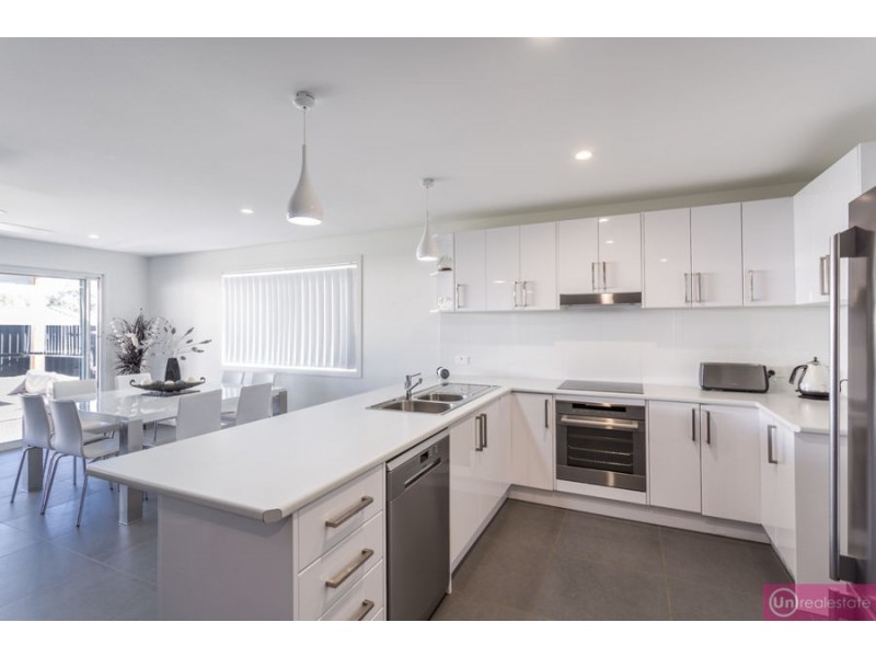7 Moonee Creek Drive, Moonee Beach NSW 2450