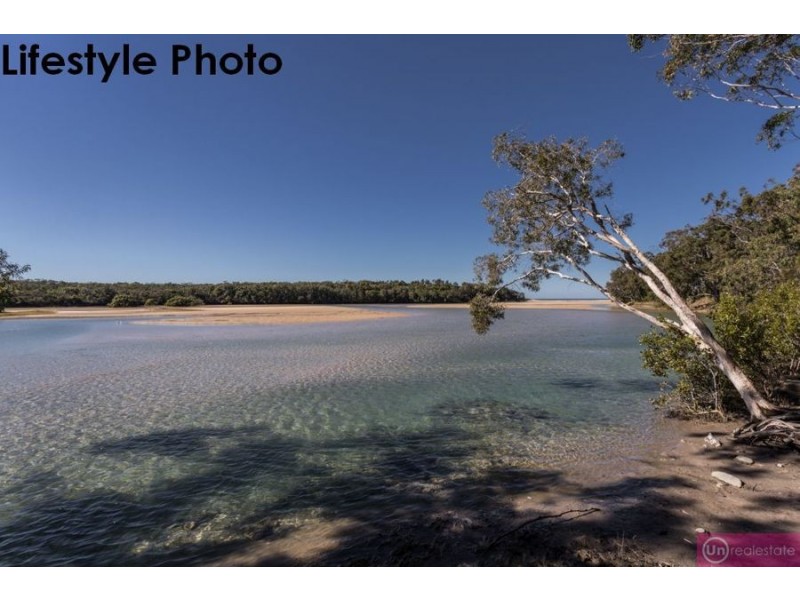 7 Moonee Creek Drive, Moonee Beach NSW 2450