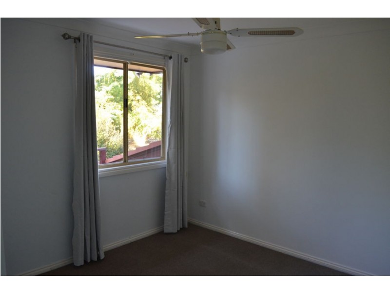 6 Gwen Close, Emerald Beach NSW 2456