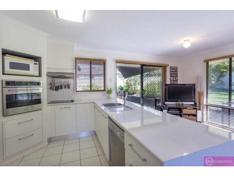 5 Trond Close, Bonville NSW 2441