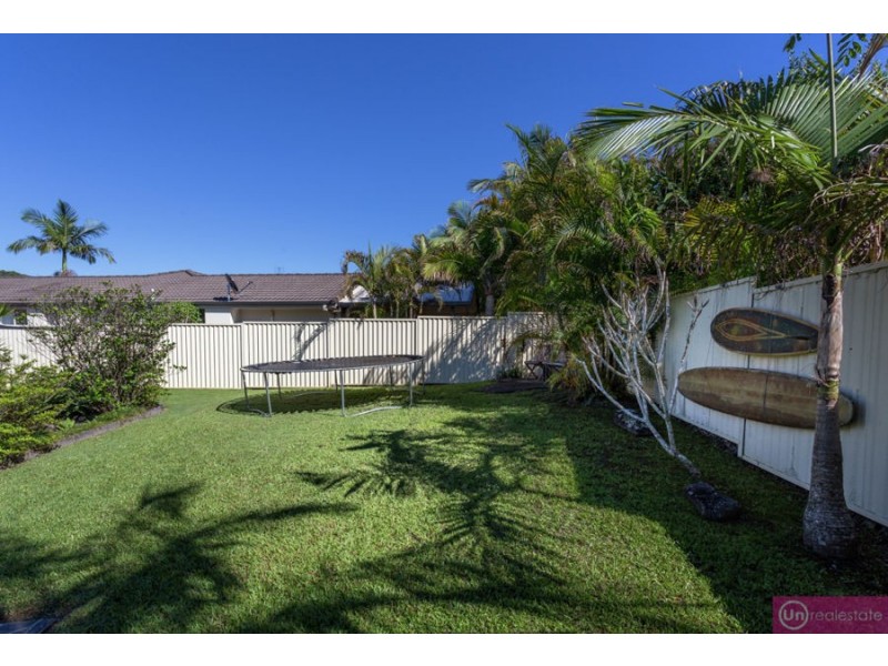 5 Trond Close, Bonville NSW 2441