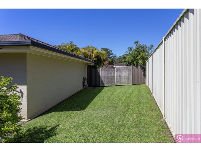 5 Trond Close, Bonville NSW 2441
