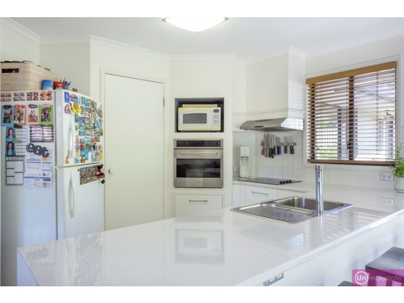 5 Trond Close, Bonville NSW 2441