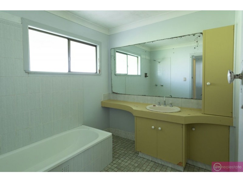 11 Timms Avenue, Ulong NSW 2450