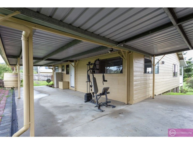 11 Timms Avenue, Ulong NSW 2450