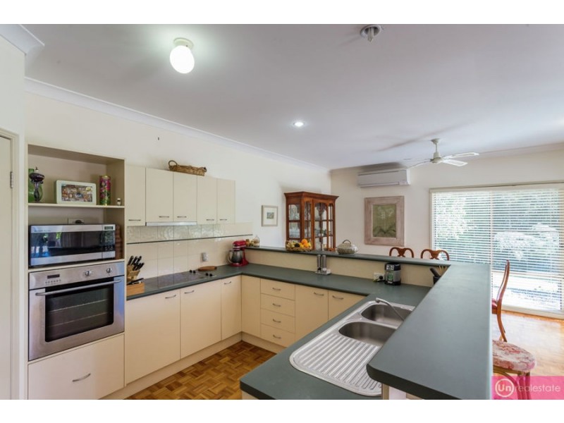 4 Discovery Drive, Moonee Beach NSW 2450