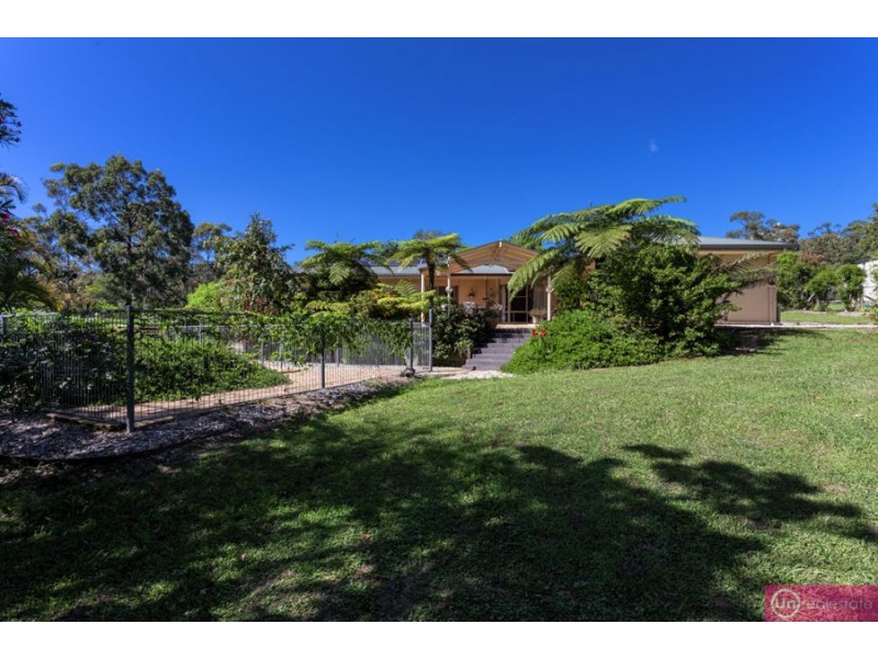 4 Discovery Drive, Moonee Beach NSW 2450