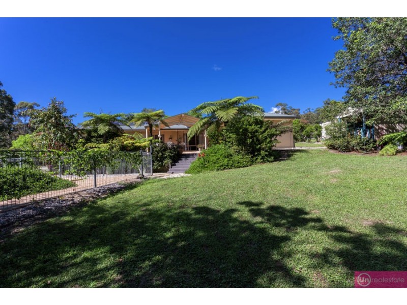 4 Discovery Drive, Moonee Beach NSW 2450