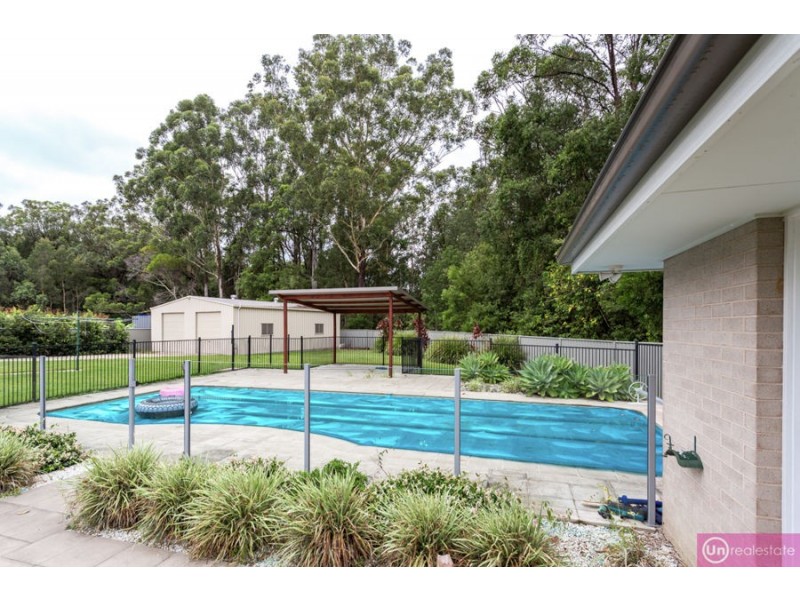 8 Trond Close, Bonville NSW 2441