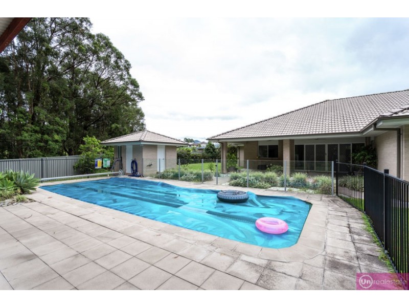 8 Trond Close, Bonville NSW 2441