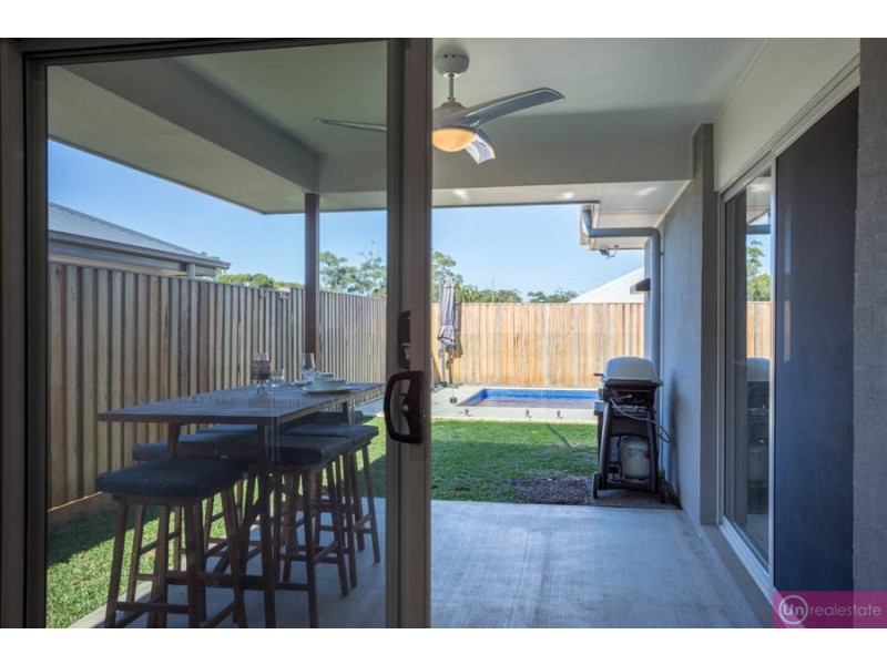 6 Red Gum Circuit, Sapphire Beach NSW 2450