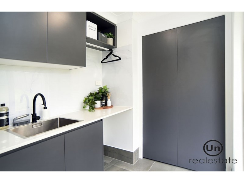 8 Kestrel Place, Boambee East NSW 2452